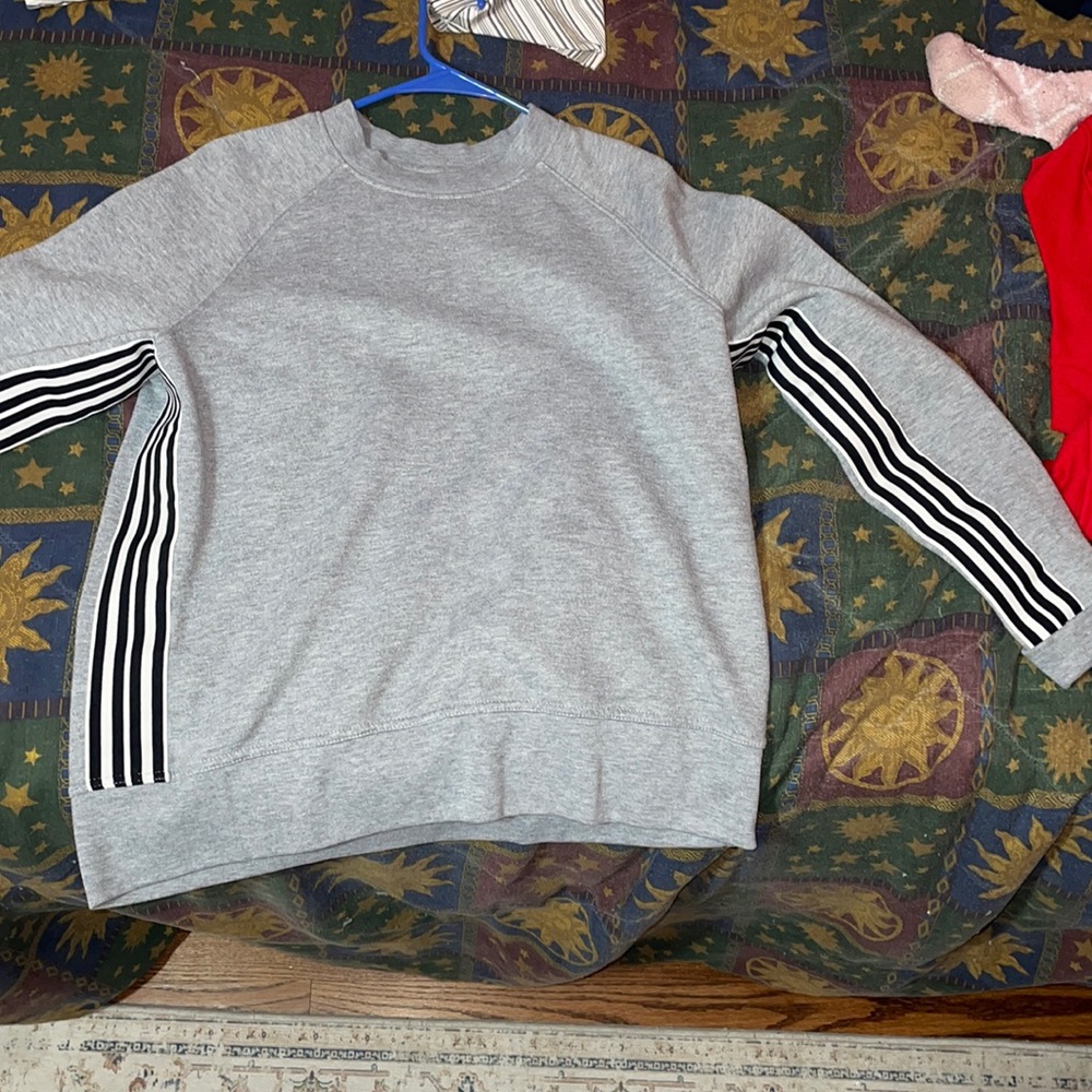 Avia Grey Cotton Medium Sweatshirt